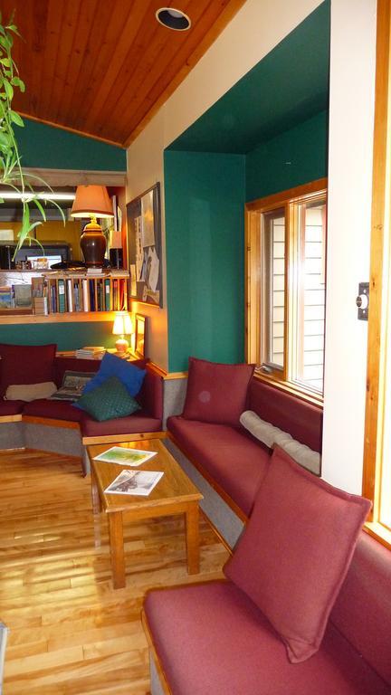 Hi Castle Mountain - Hostel Εξωτερικό φωτογραφία