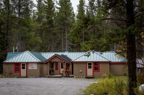 Hi Castle Mountain - Hostel Εξωτερικό φωτογραφία